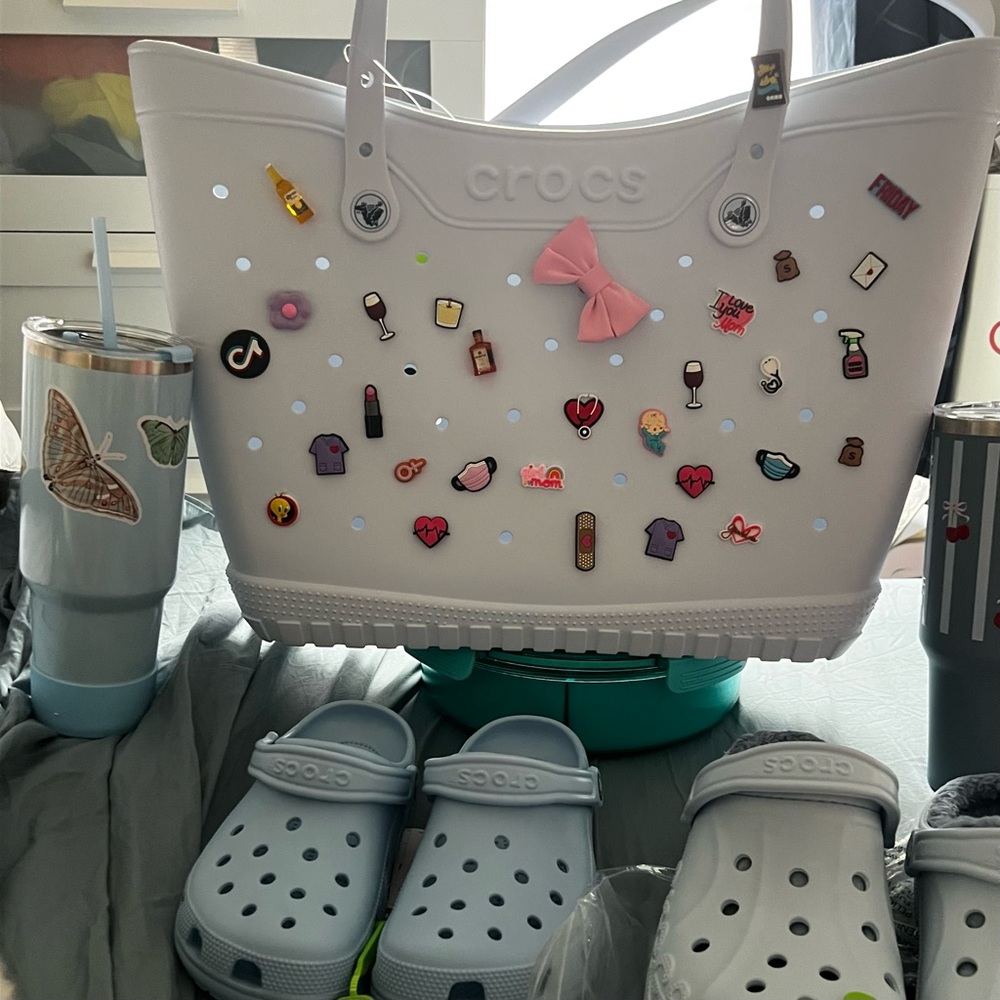 CROCS BABY Blue (nurse or dog life) Tote with Colorful Charms